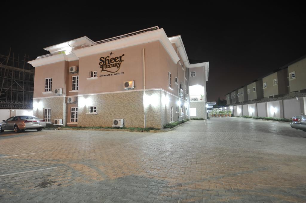 Sheer Luxury Apartments And Suites Abuja Exterior photo