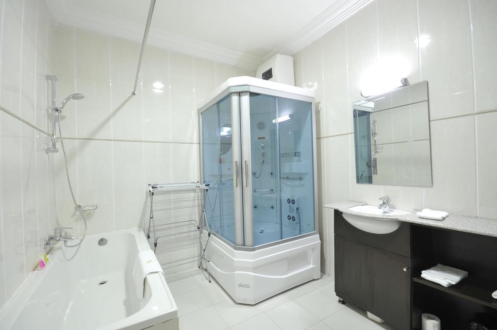 Sheer Luxury Apartments And Suites Abuja Room photo