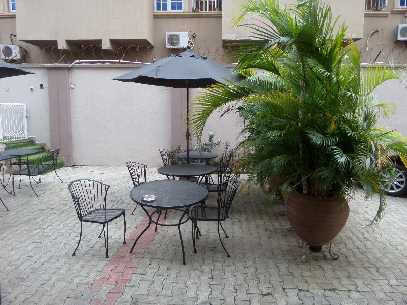 Sheer Luxury Apartments And Suites Abuja Exterior photo
