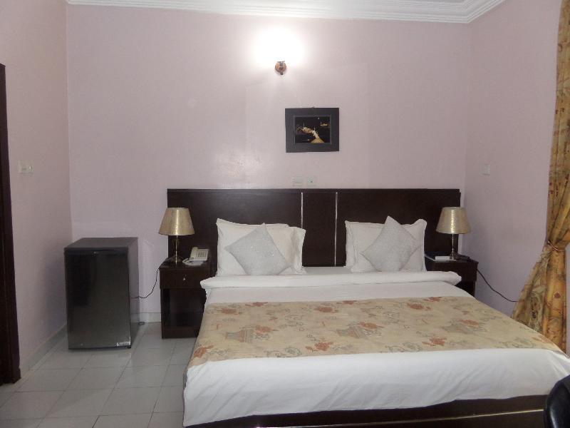 Sheer Luxury Apartments And Suites Abuja Exterior photo