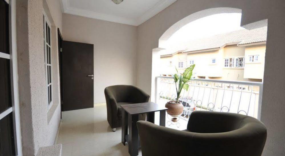 Sheer Luxury Apartments And Suites Abuja Exterior photo