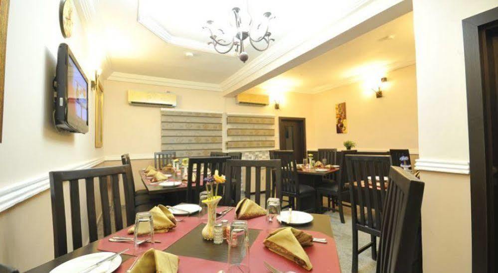 Sheer Luxury Apartments And Suites Abuja Exterior photo